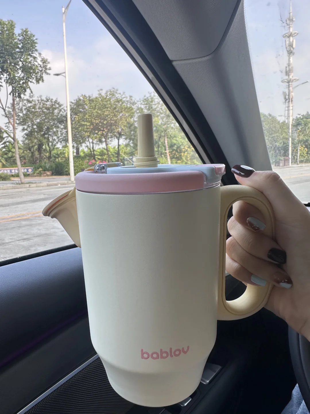 无懈可击美脸一张👊