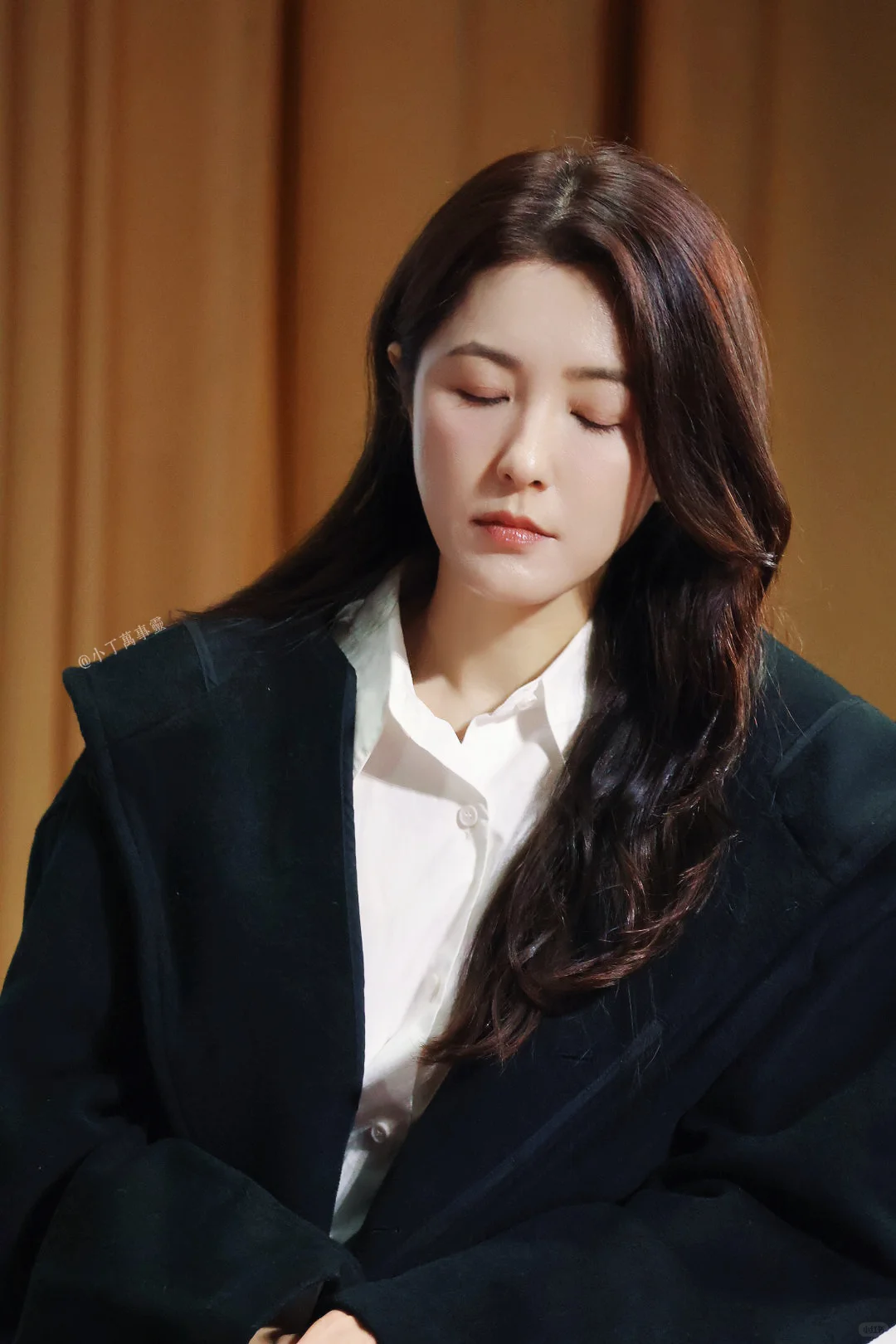 心情不好的时候看到这张美脸就明朗了