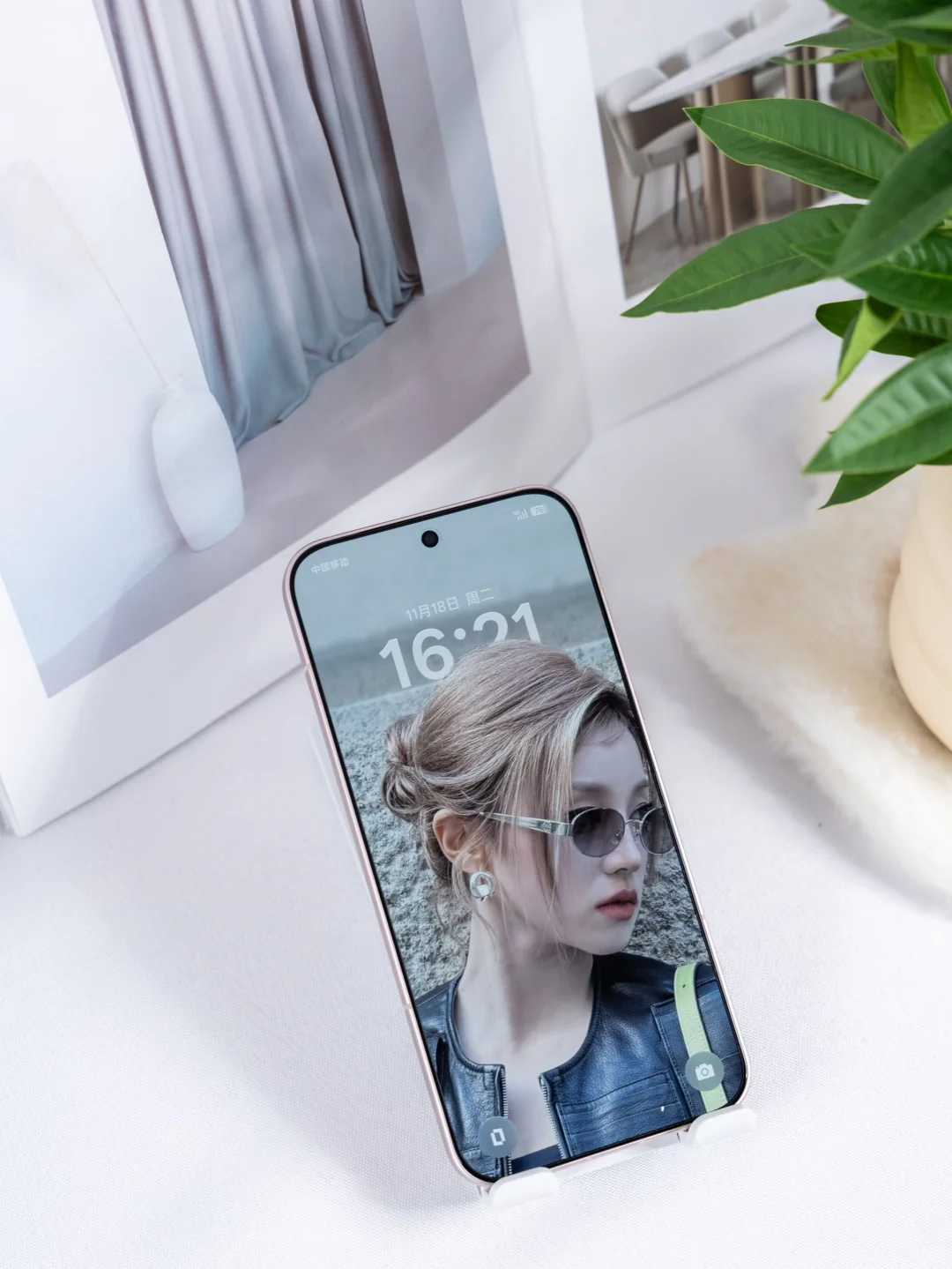 掌间的芭蕾风范，被OPPO Reno15系列完美拿捏