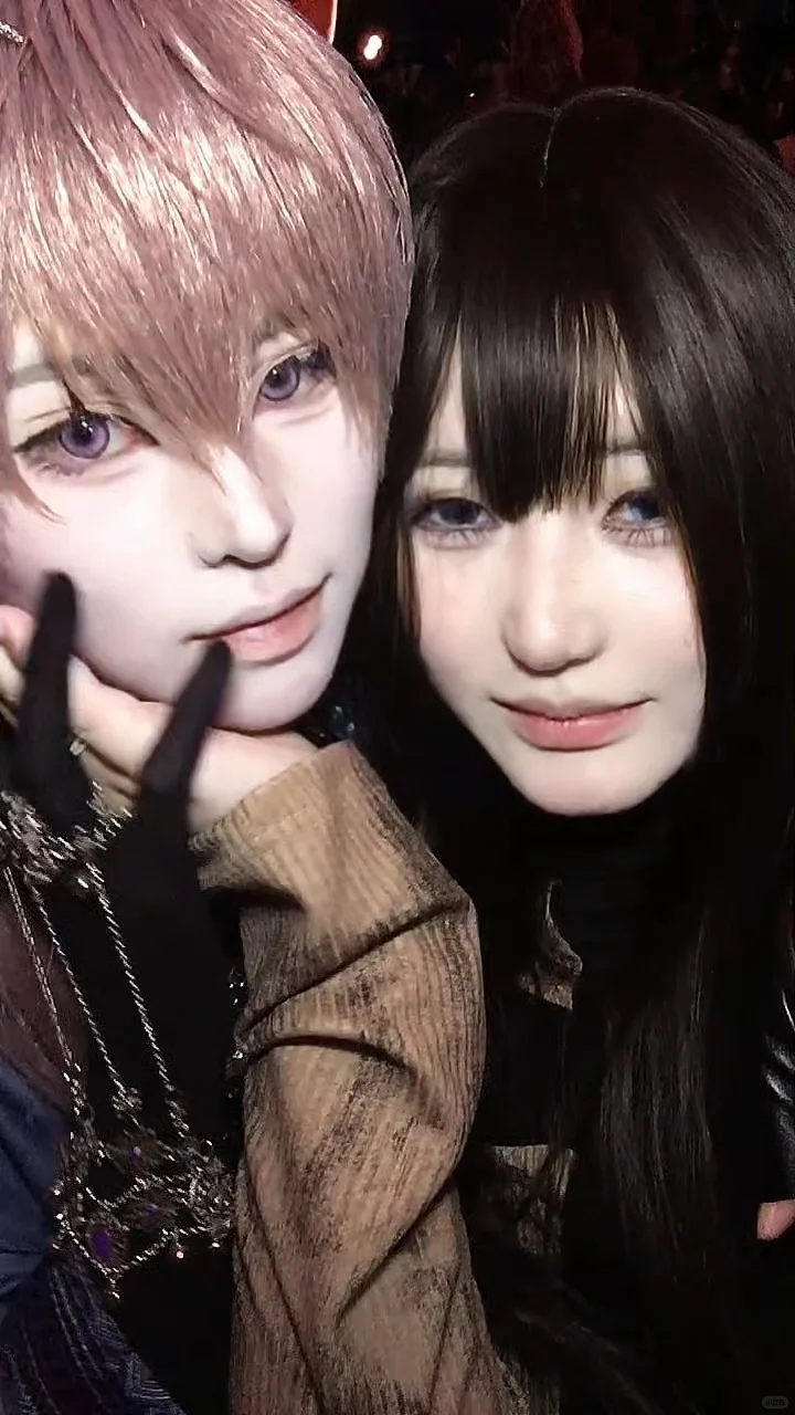 屿秋这群人长这样啥意思？？