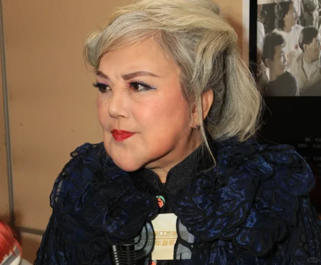 最早整容的一批，现在怎么样了呢？