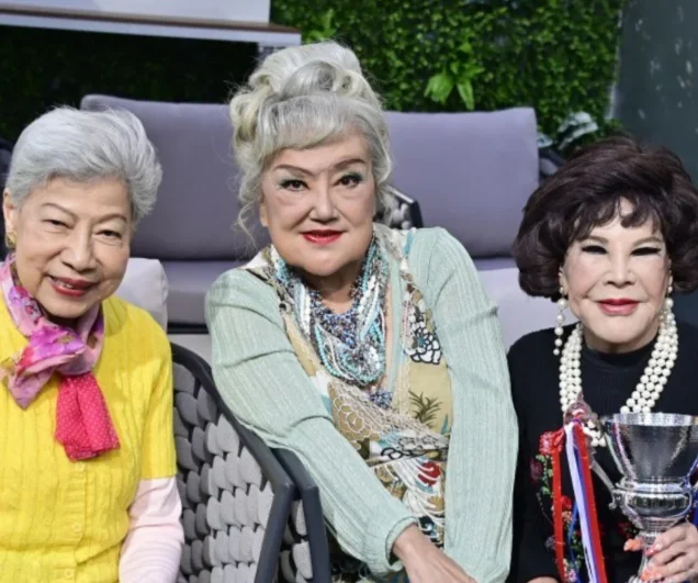 最早整容的一批，现在怎么样了呢？