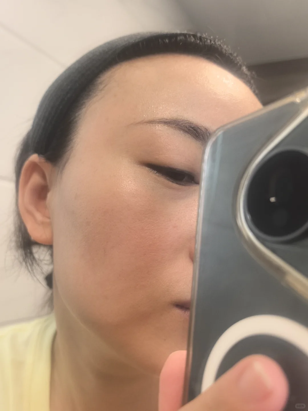 不敢整容，但换了张脸