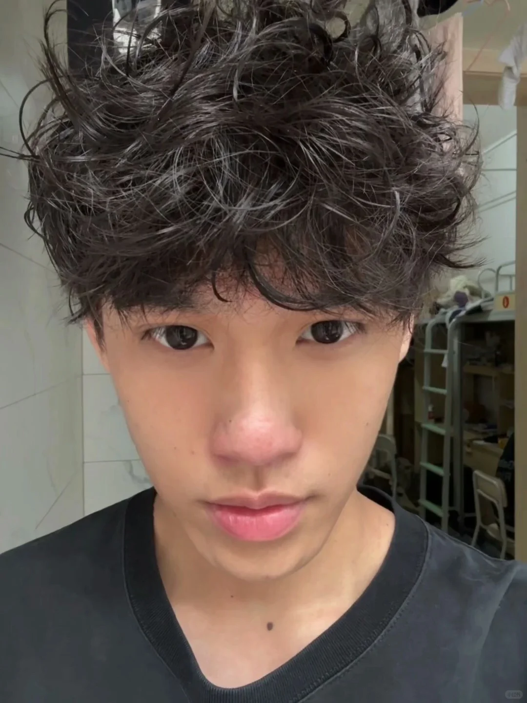 缩完鼻翼兄弟说没必要，没区别吗？