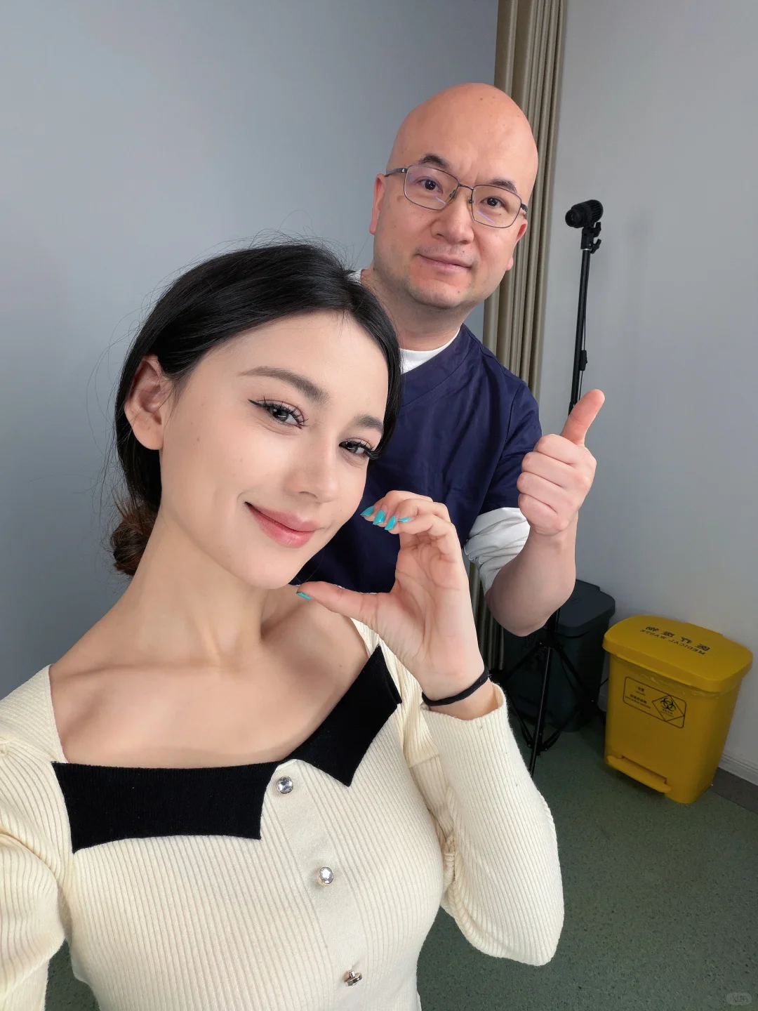 妈生鼻live直出👃此刻欣喜，溢于言表~