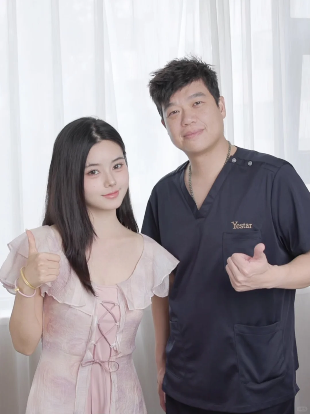 成都隆鼻圣手，上镜骨感鼻轻松拿捏~