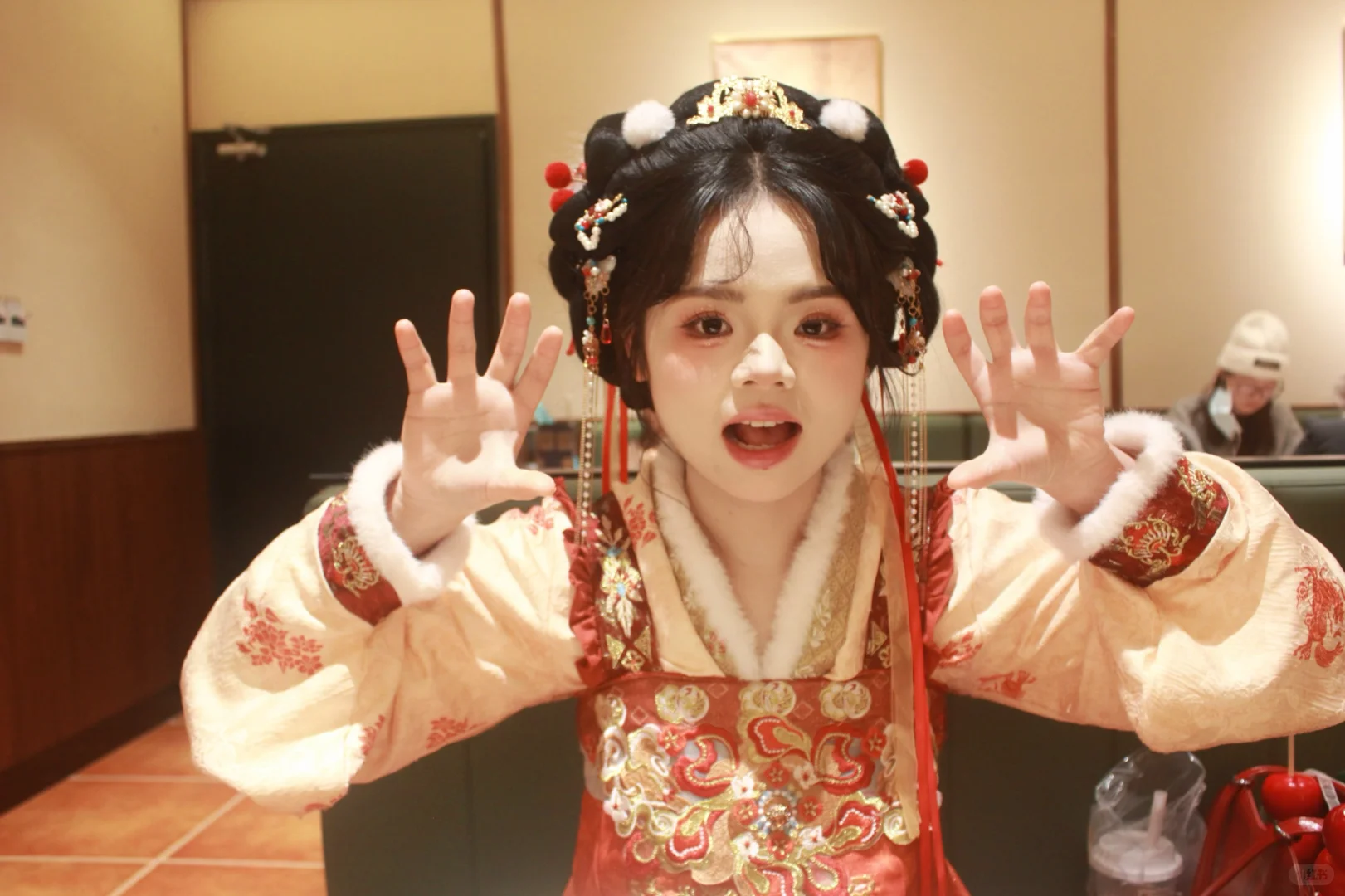 大家能教教我怎么样我p下鼻子上的光吗