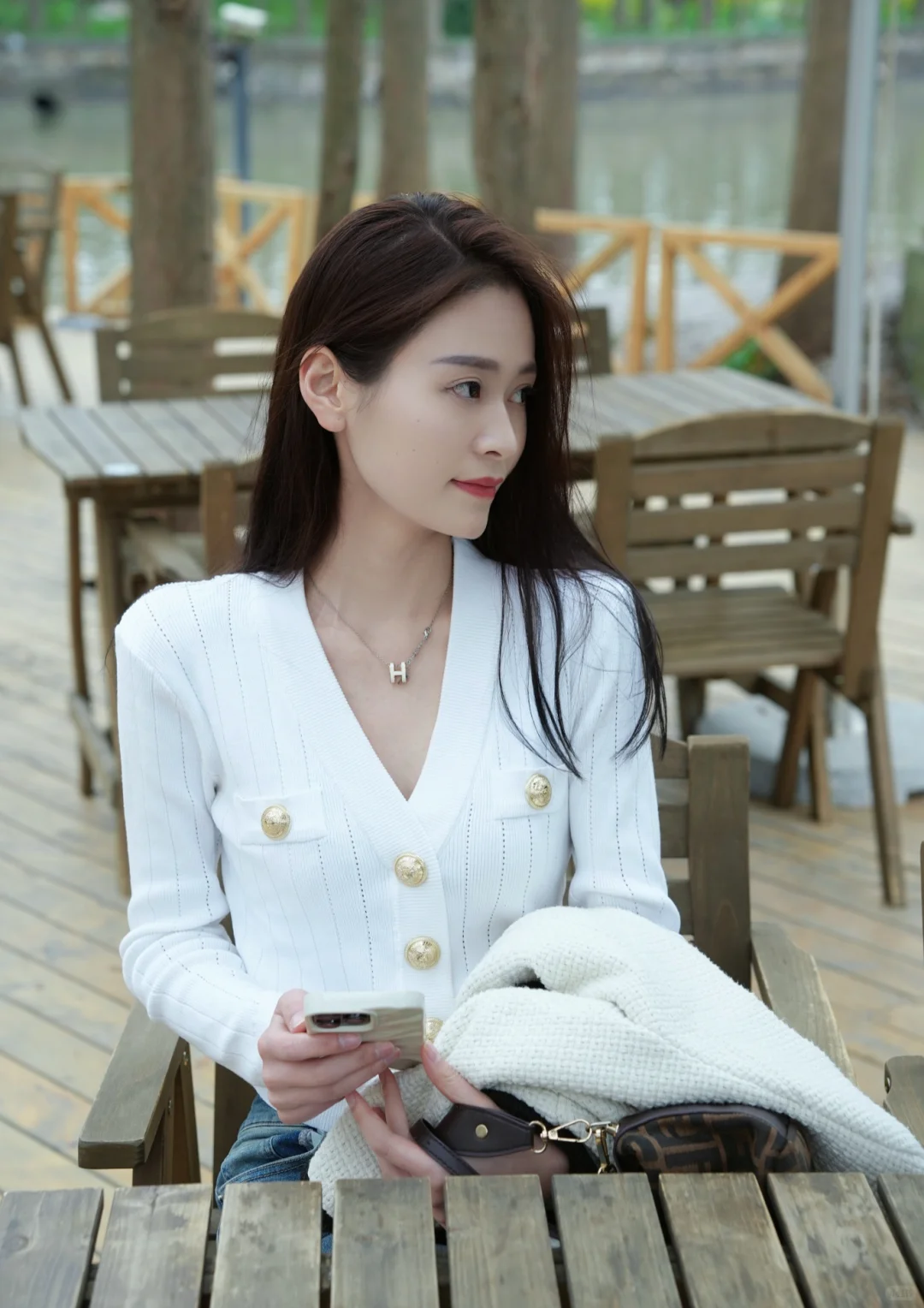 姐的颜值没有上限