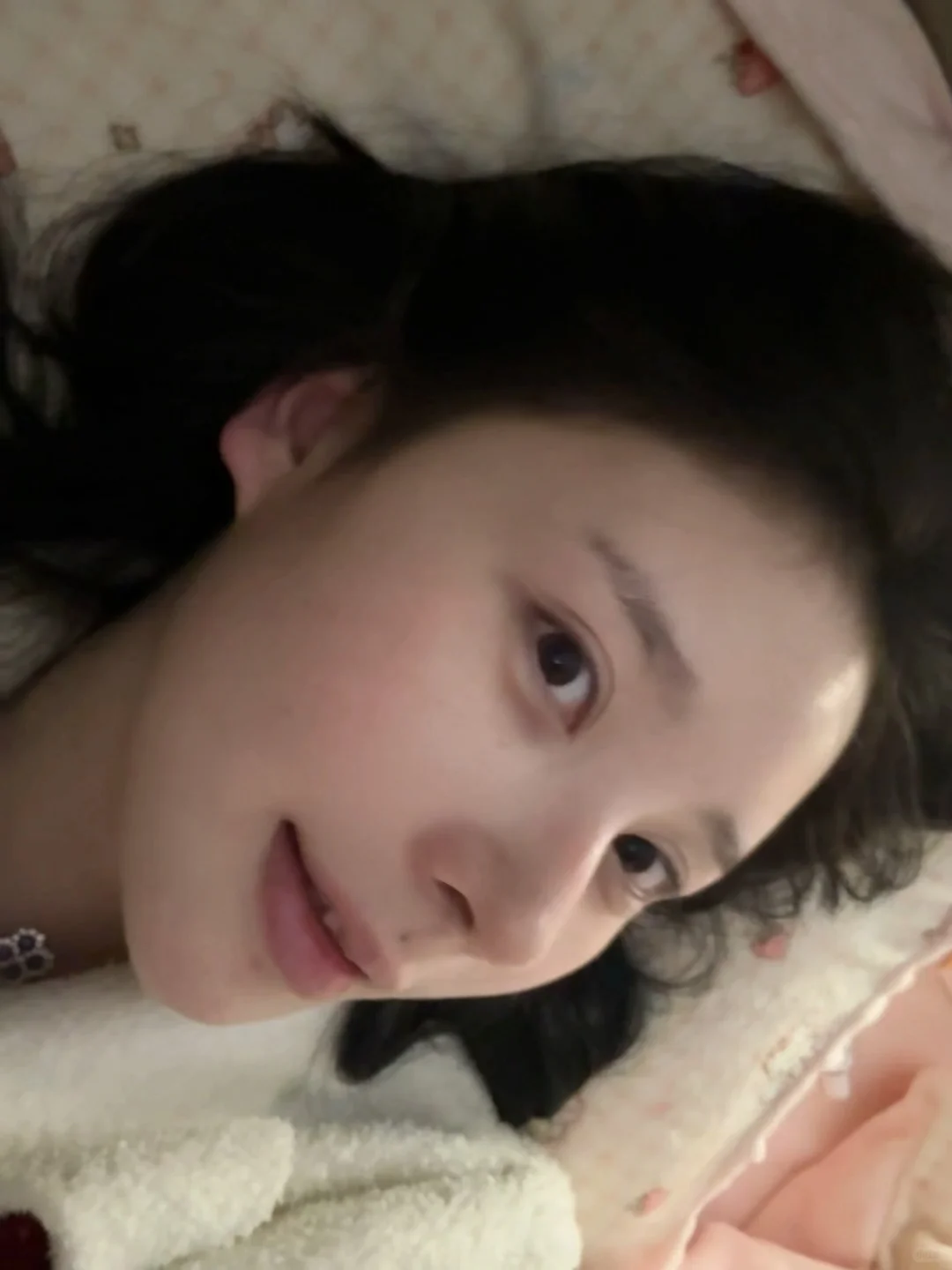 没错 我们整容女洗把脸就能出门了