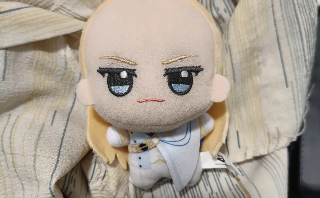 搜到努努整容教程后急性子地把孩子头发拆了