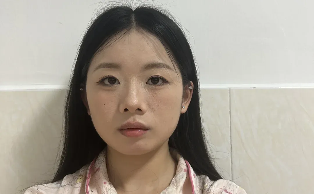 我到底是方圆脸还是圆脸啊？？？