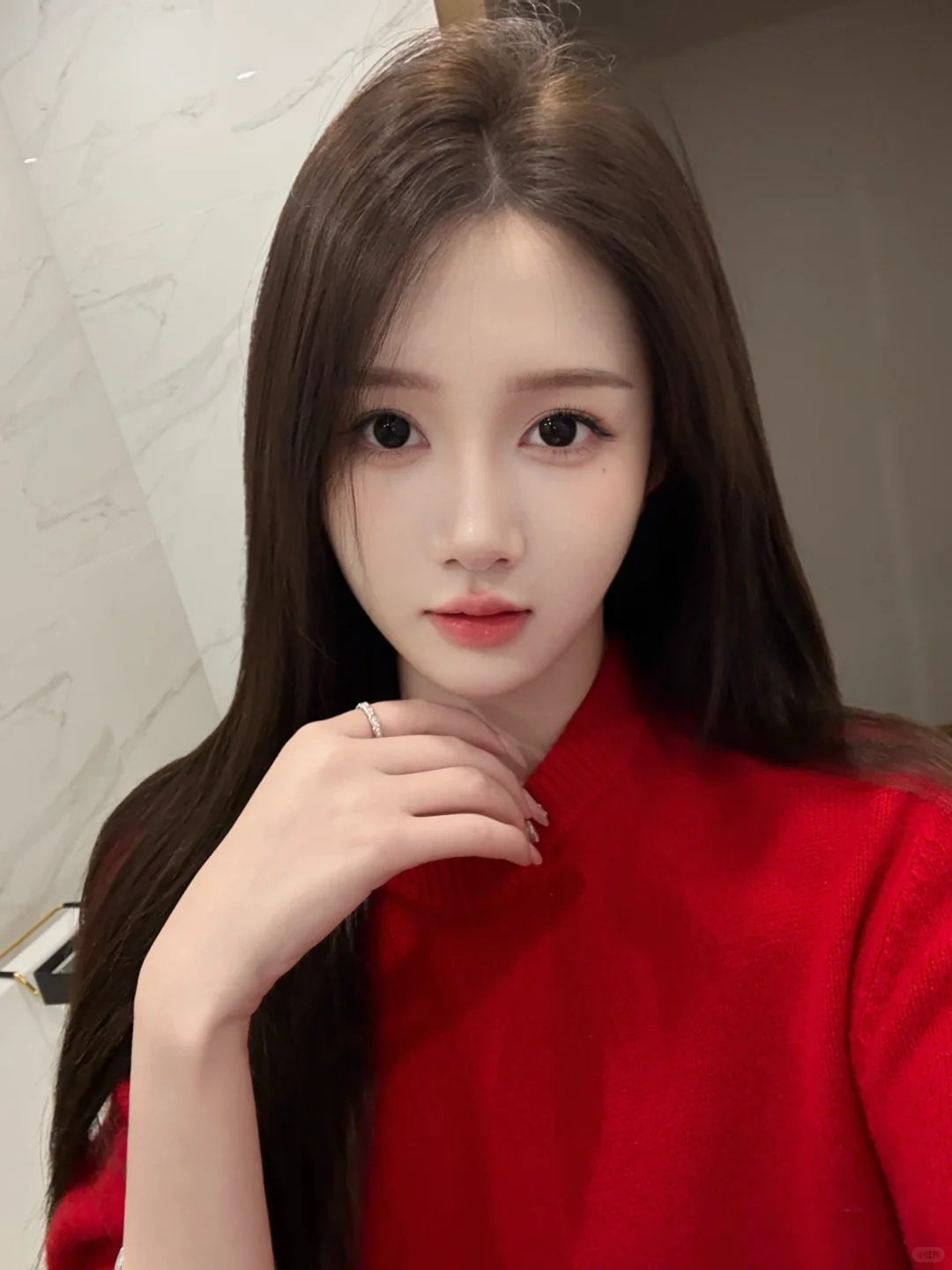 卸妆前先来个四连拍吧