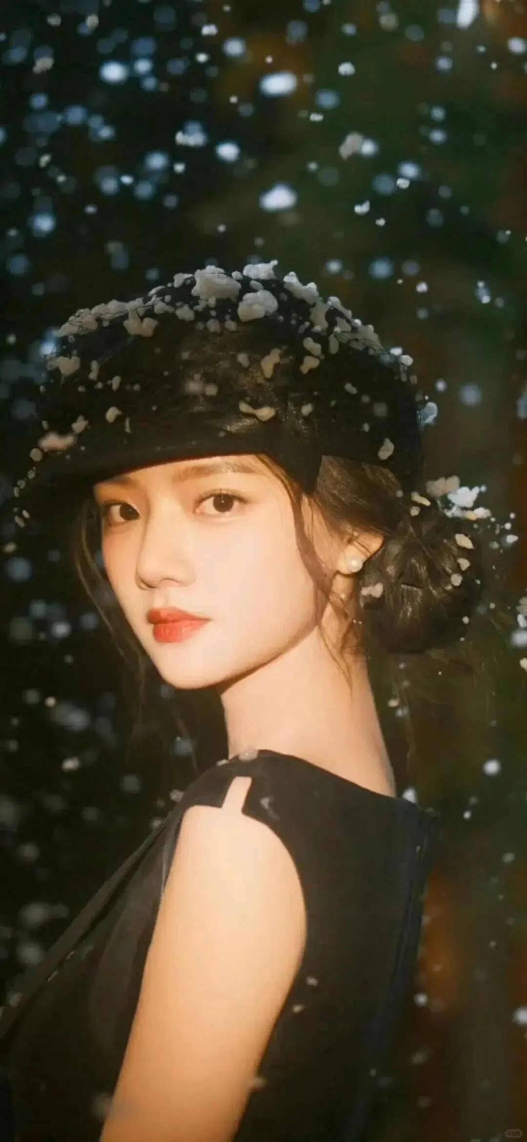 任敏:新生代演员中的“剧抛脸”