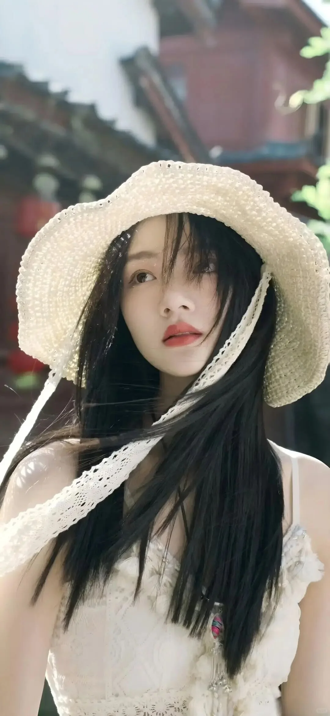 任敏:新生代演员中的“剧抛脸”