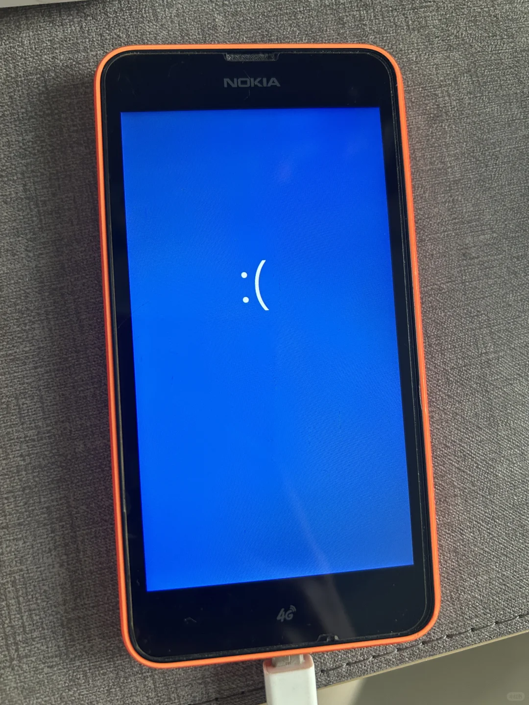 求问十年前的WP蓝屏了还能打开吗