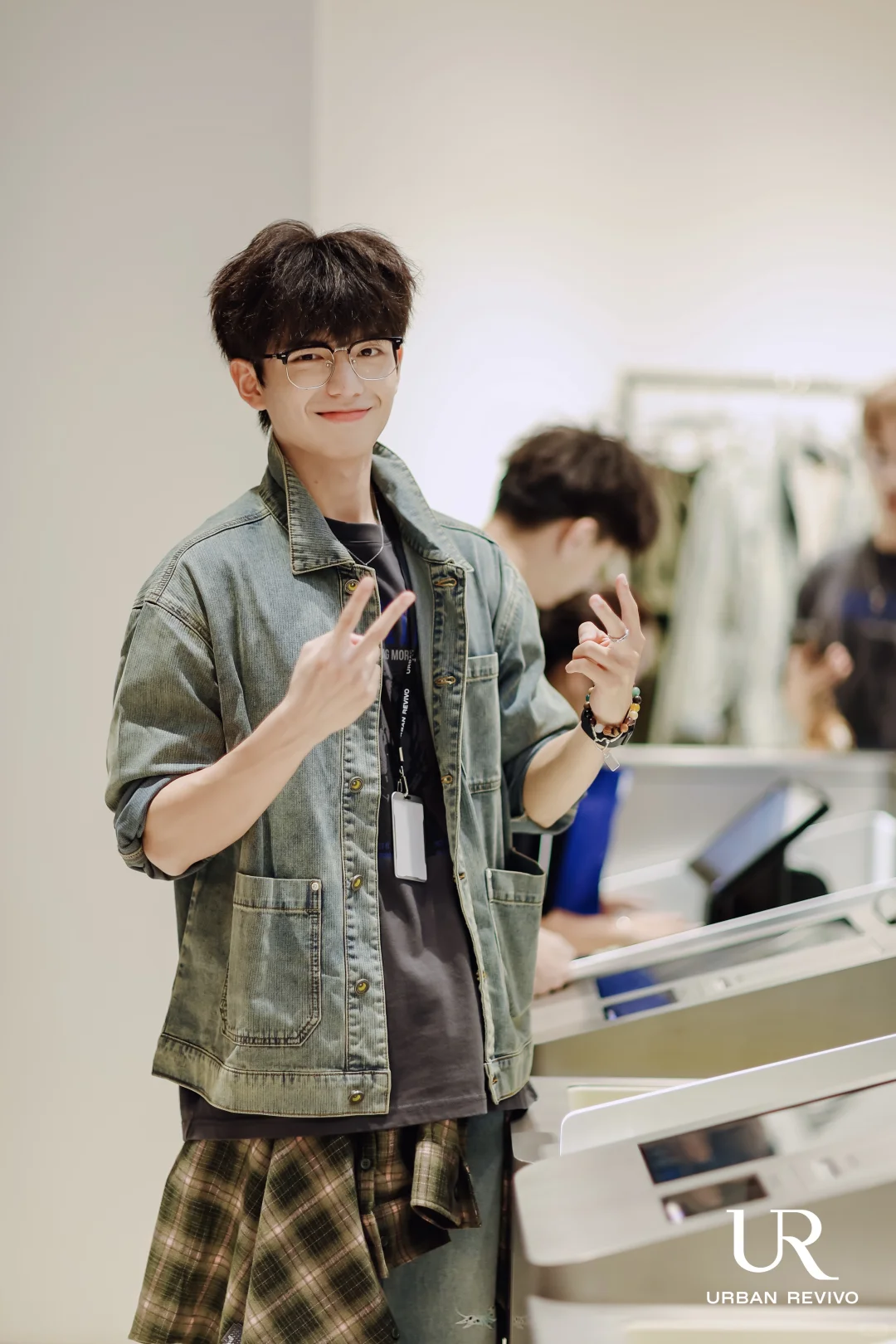 UR一日店长windows 超级无敌帅！