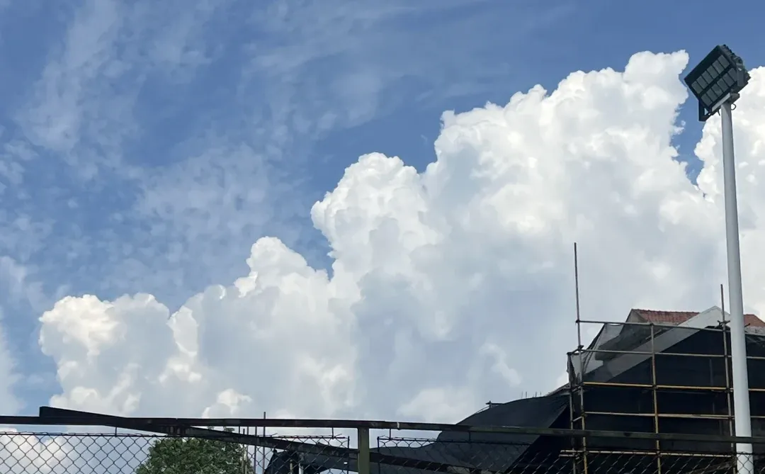 开学换机：）是谁在期待幸福的大学生活