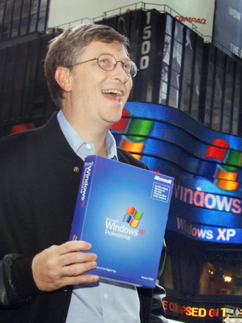 2001年地球首富比尔·盖茨在纽约发布XP