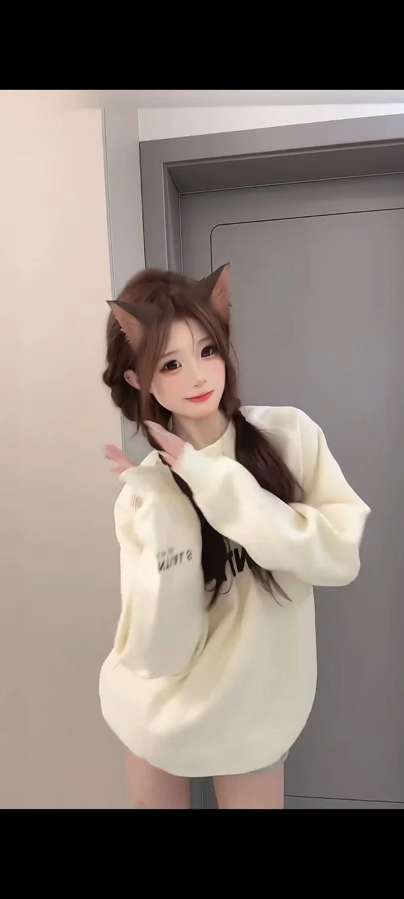 00后女大毕业，想做主播