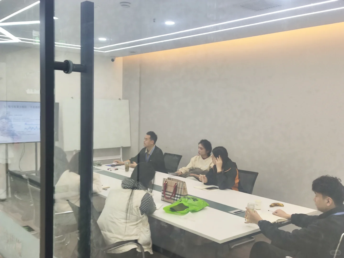招聘啦,济宁万达来个直播运营的宝子