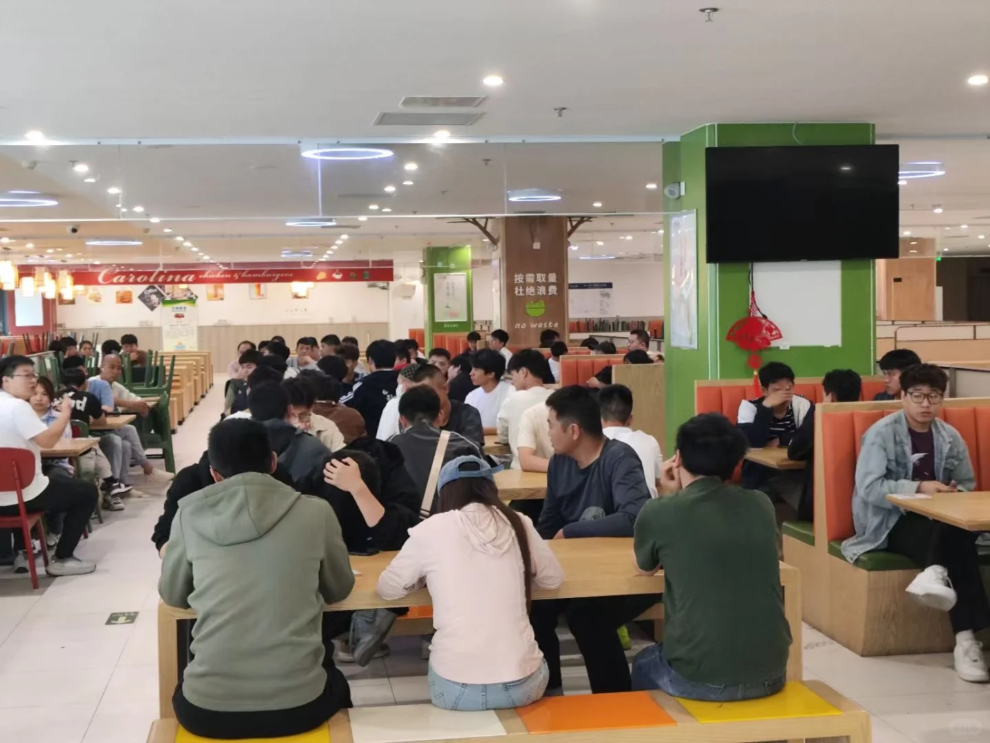 正规企业就是好，不跟中介合作