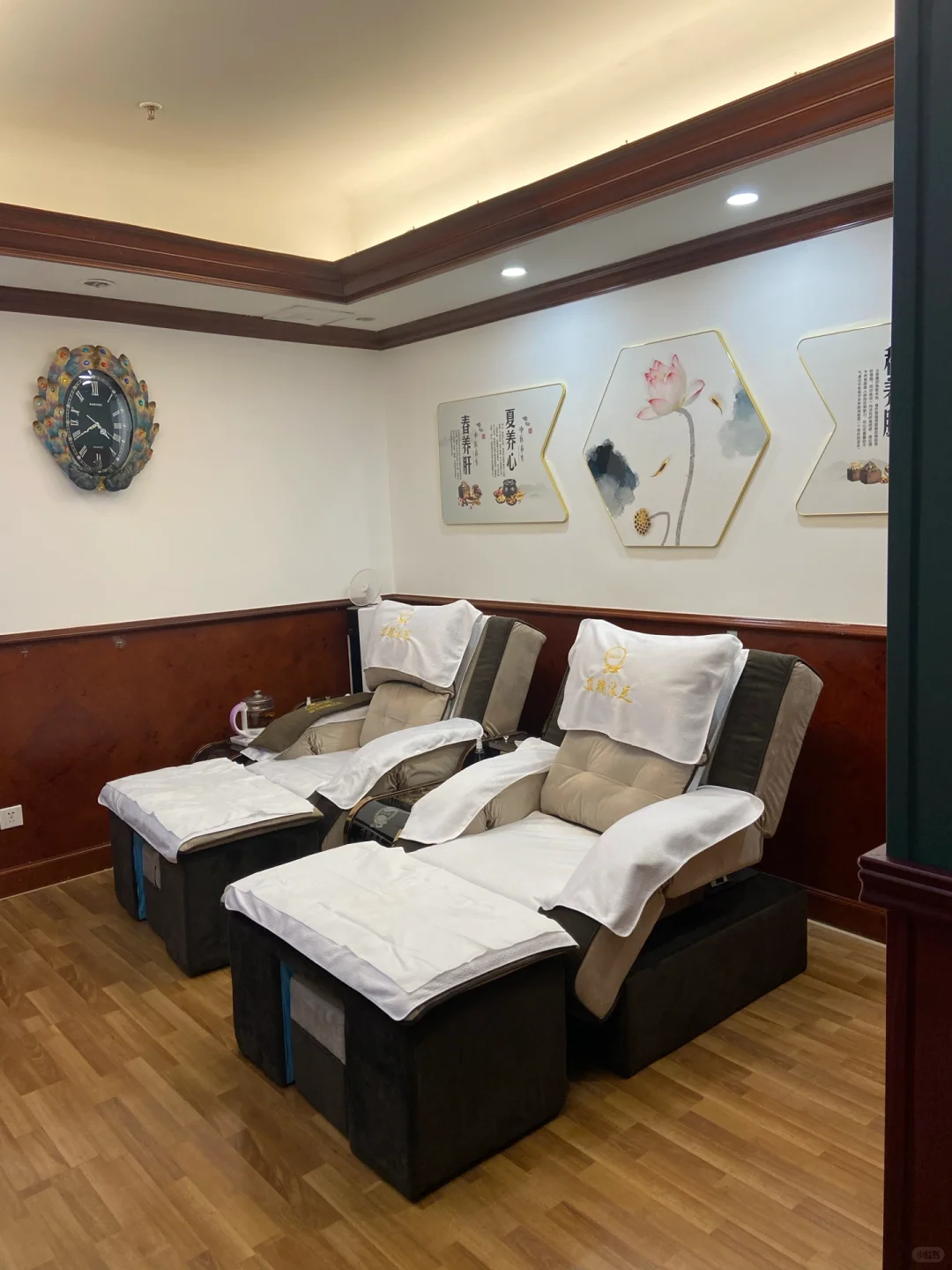 招聘优秀人才，美容师和足疗师，待遇优