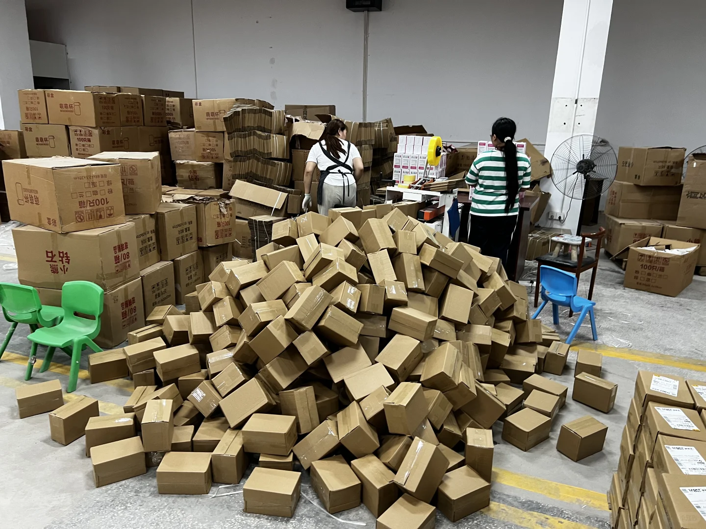 长沙水晶直播的素人和专业主播在哪？