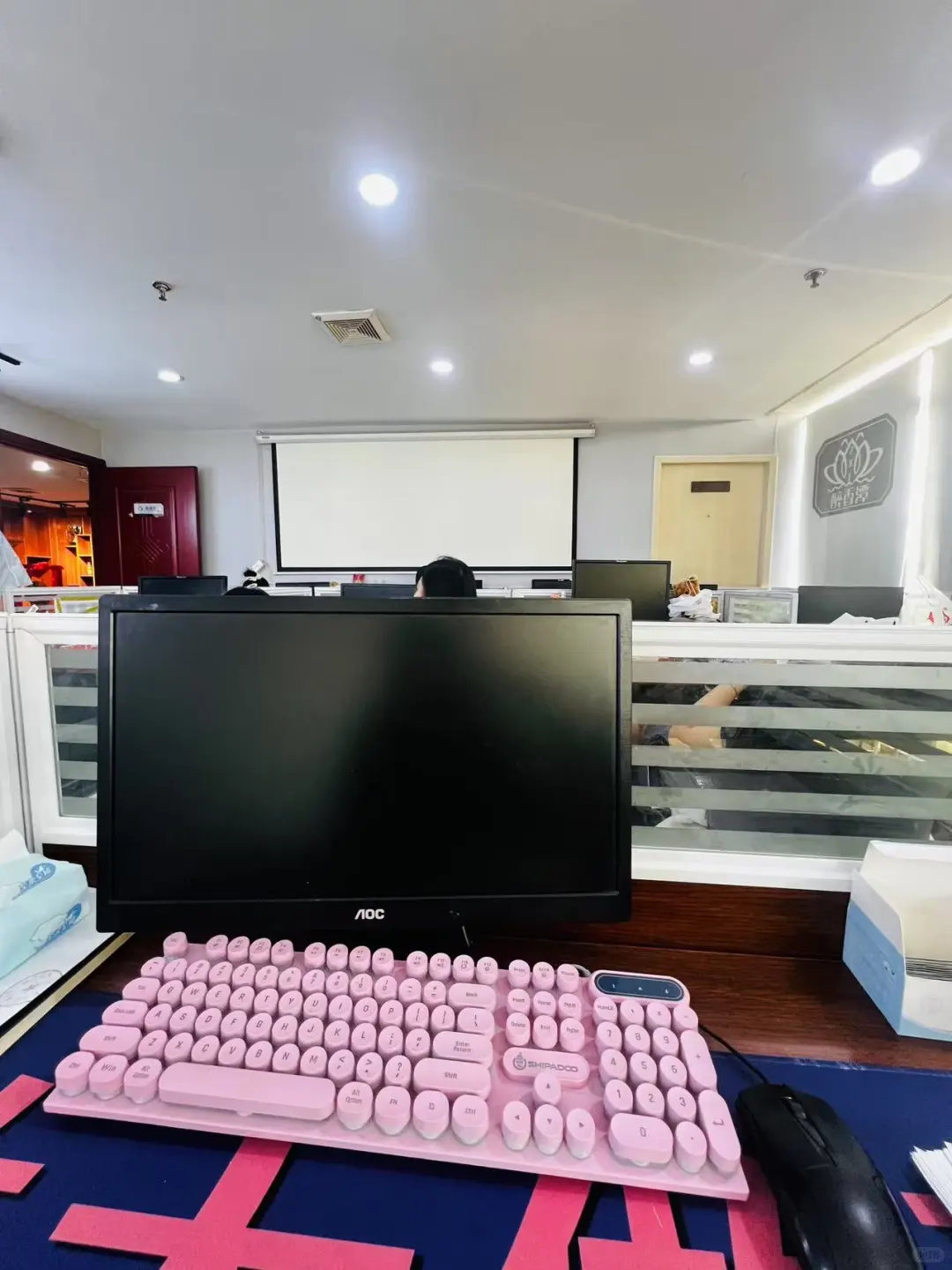 在公司好无聊，缺一个搭子