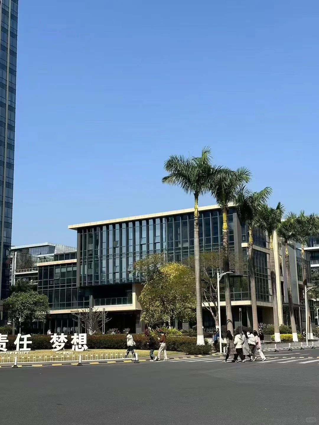 广州番禺电商公司招聘直播模特啦!