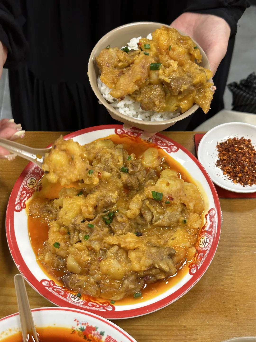 来武汉万松园!!就为这口土豆泥拌饭!!