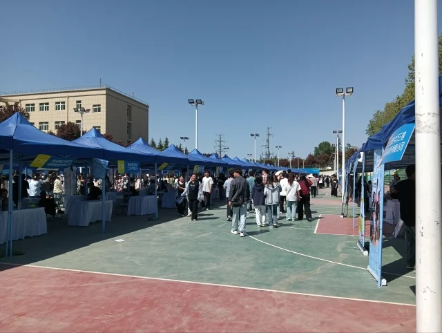 西安招募校招会帮忙，急需人手，火热报名中