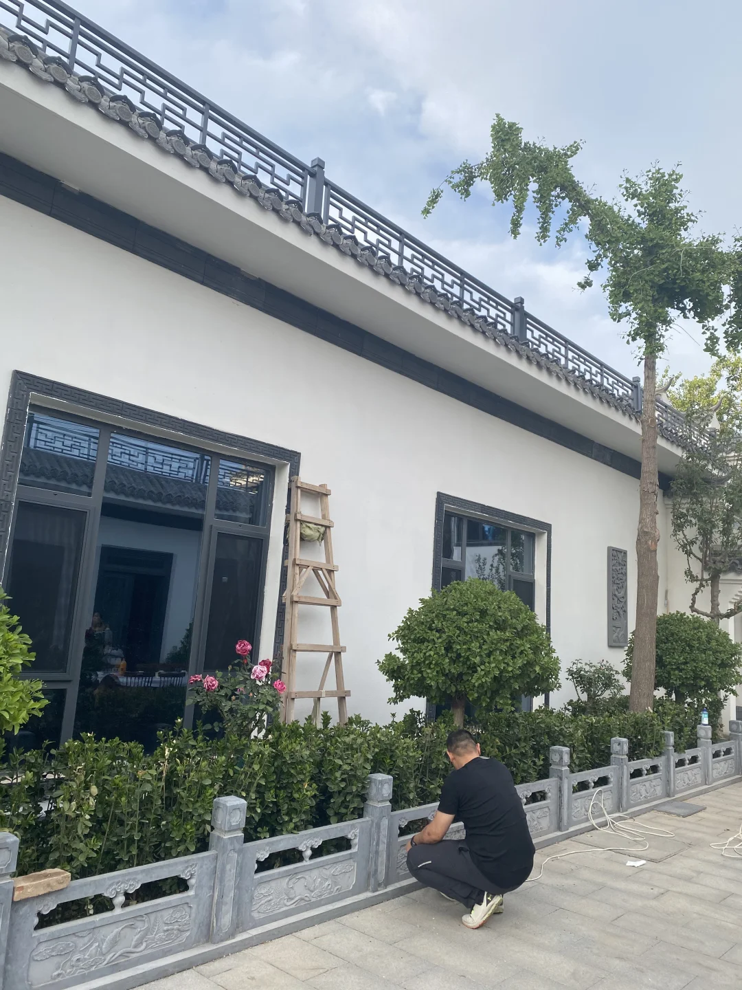 公司招聘2名保洁大姐