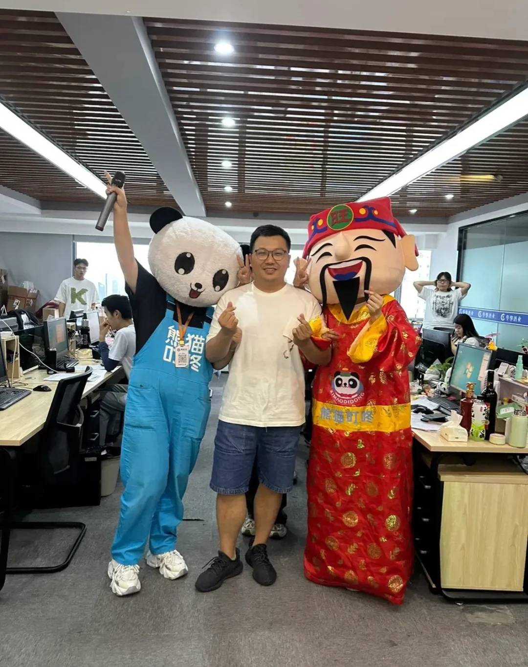 很哇塞的工作~