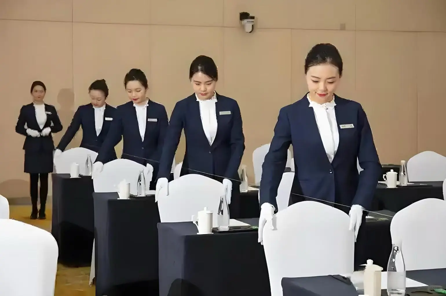 ?168+仙女速来!神仙岗管住带薪中邮直签