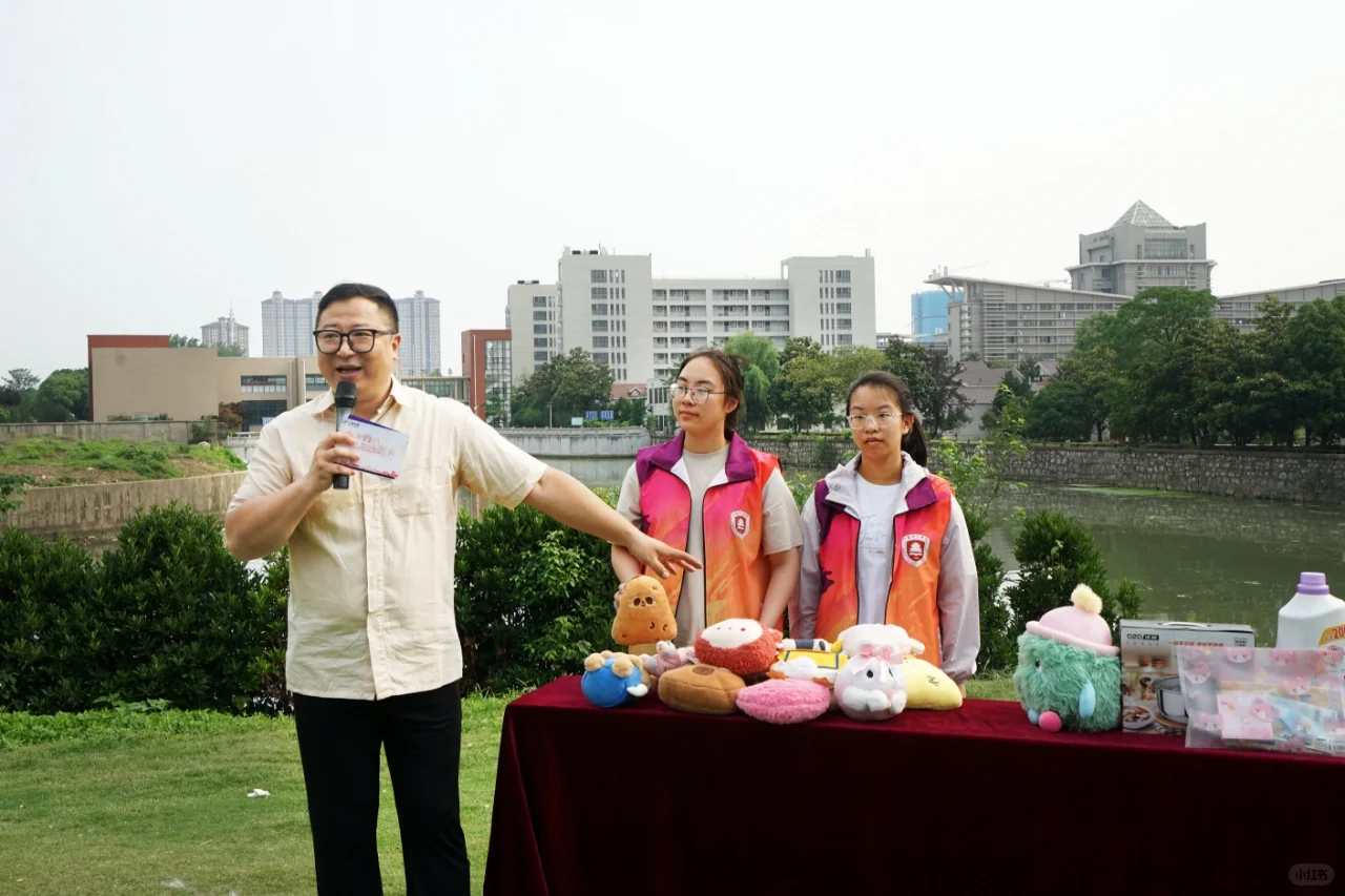 培养“能人”共同治理社区