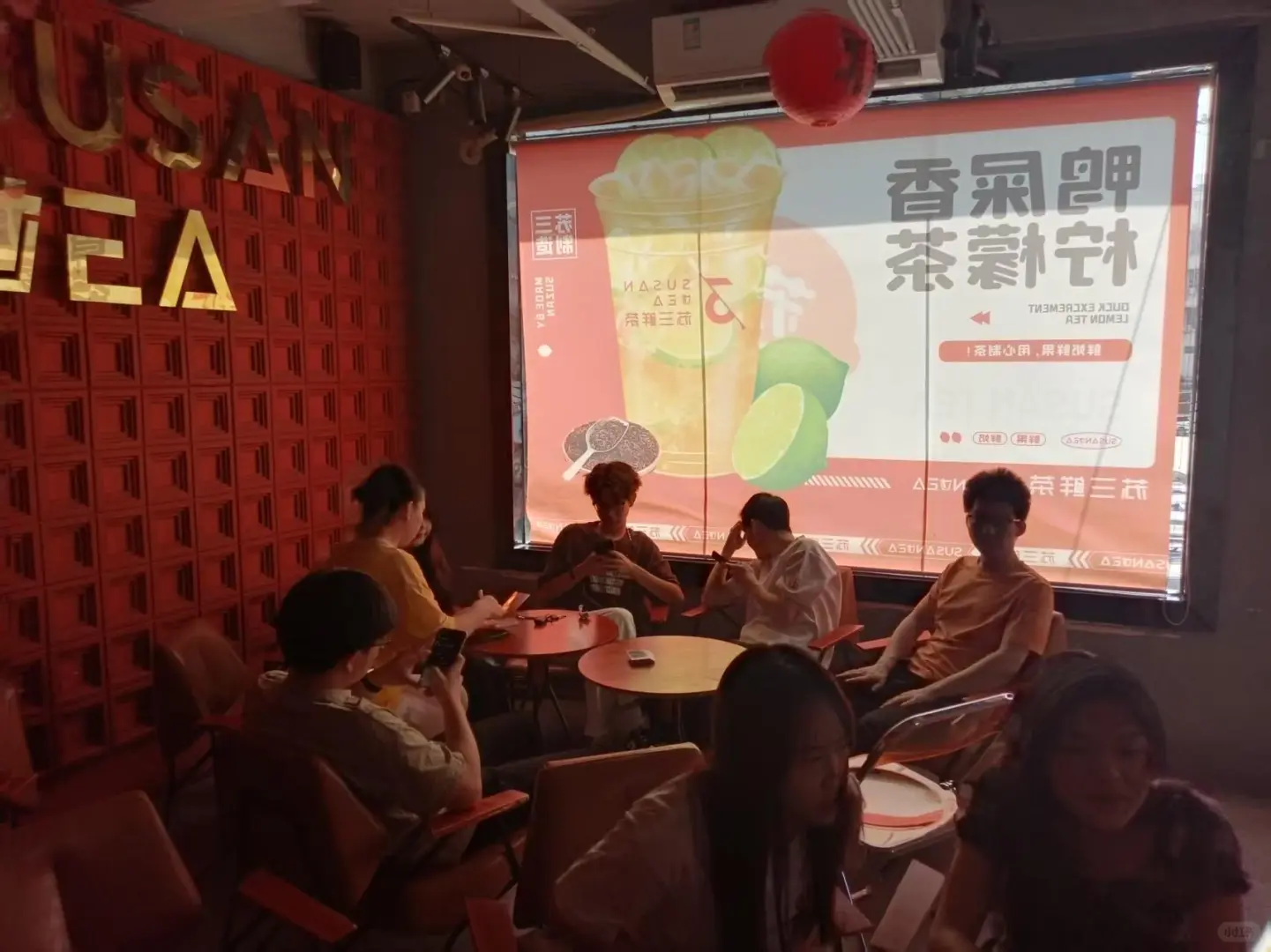 移动10086接听客服中心 招聘客服 岗位职责: