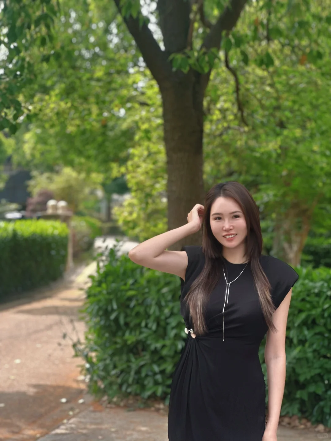 上海独自创业的女老板找助理
