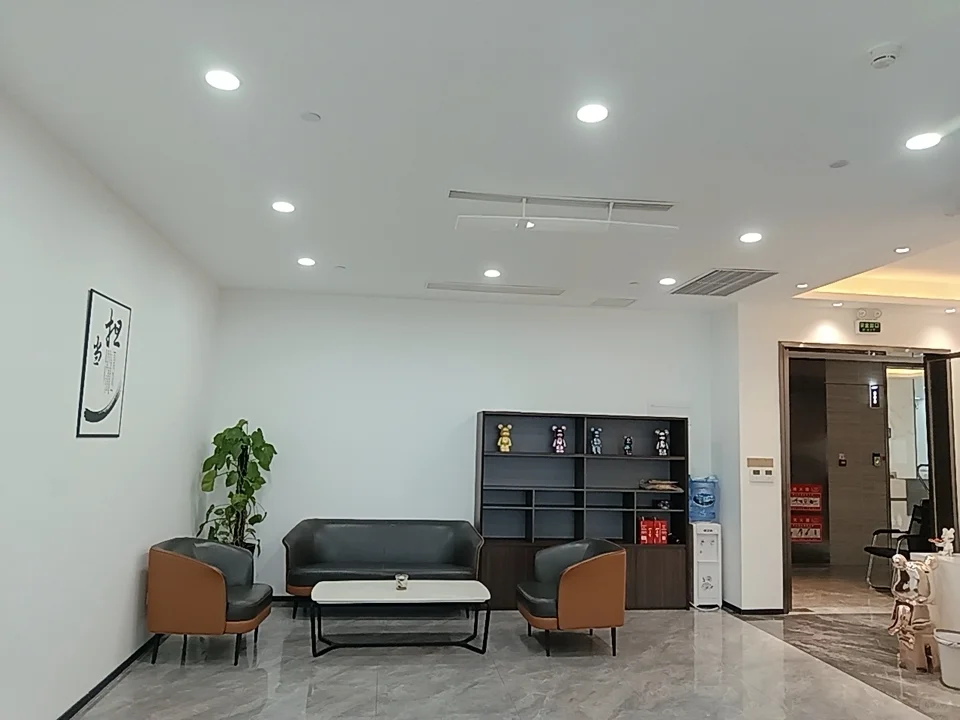 招聘业务员朝九晚六(双休)