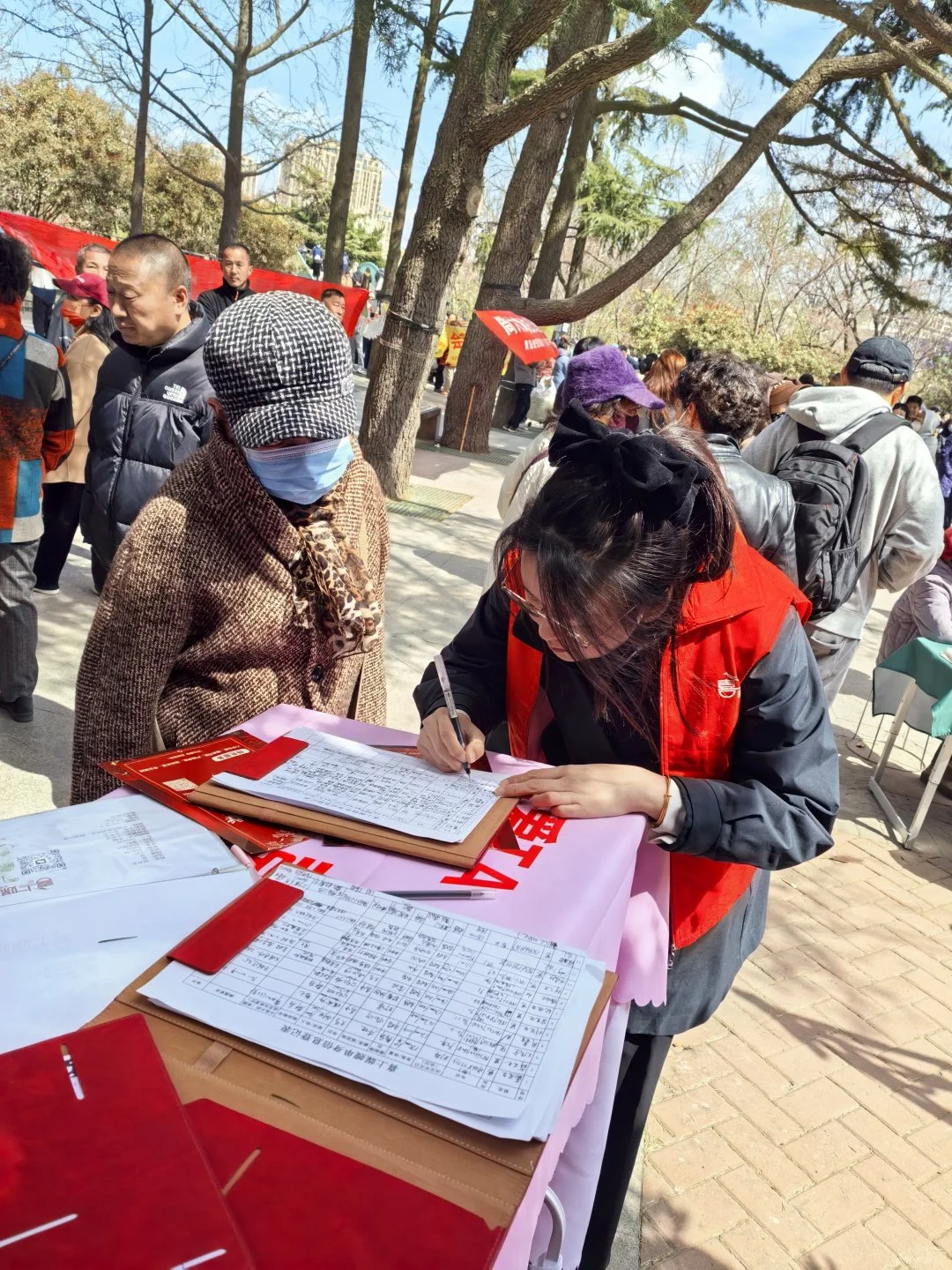 救命！被这场社区相亲活动整破防了！