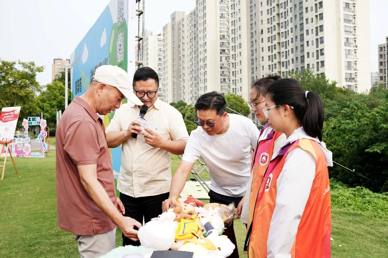 培养“能人”共同治理社区