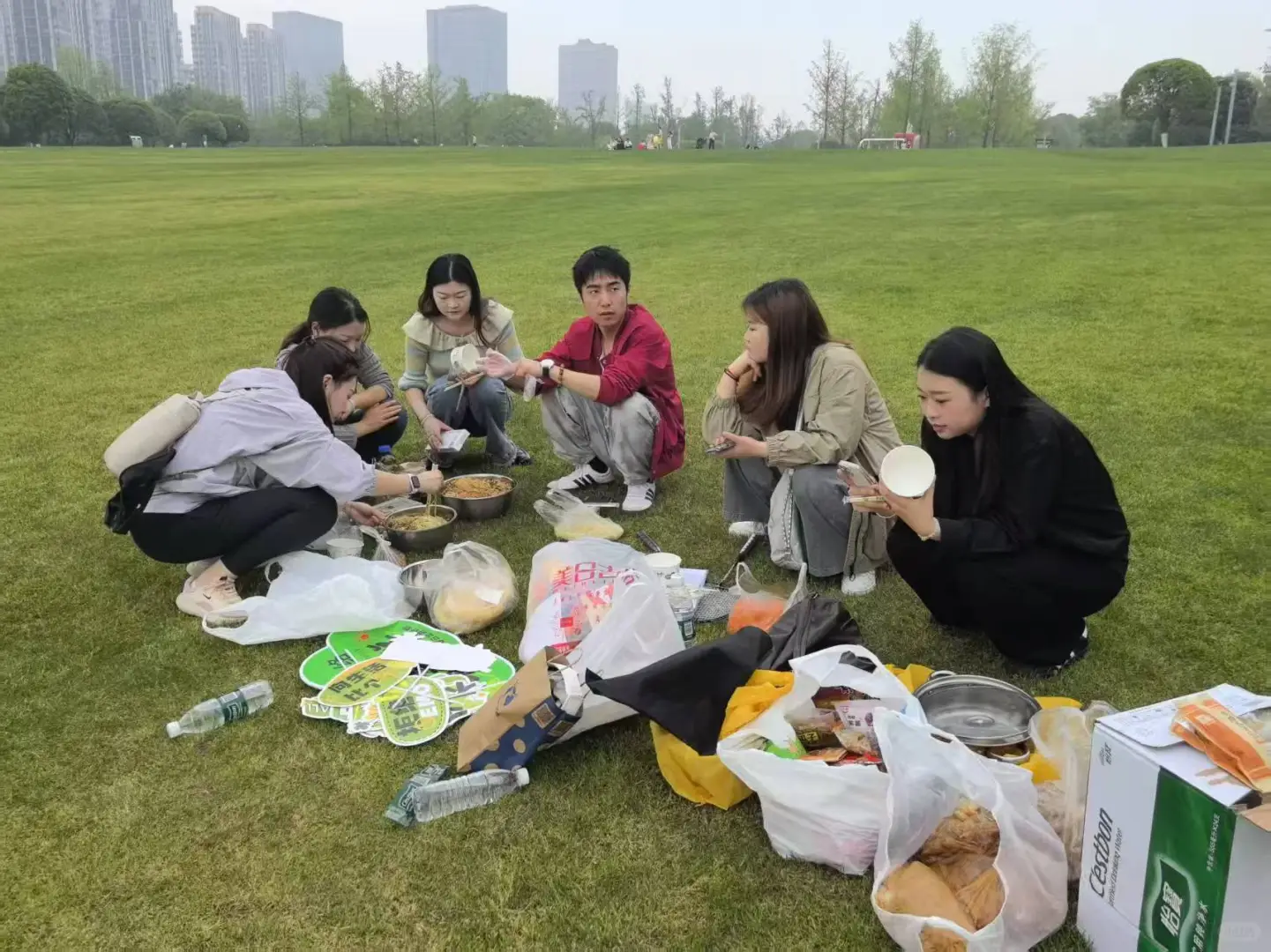 拍摄剪辑（全职，周末双休）
