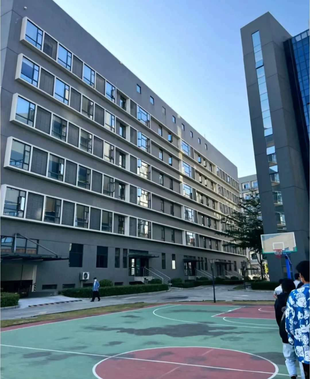 深圳电子厂招工啦!
