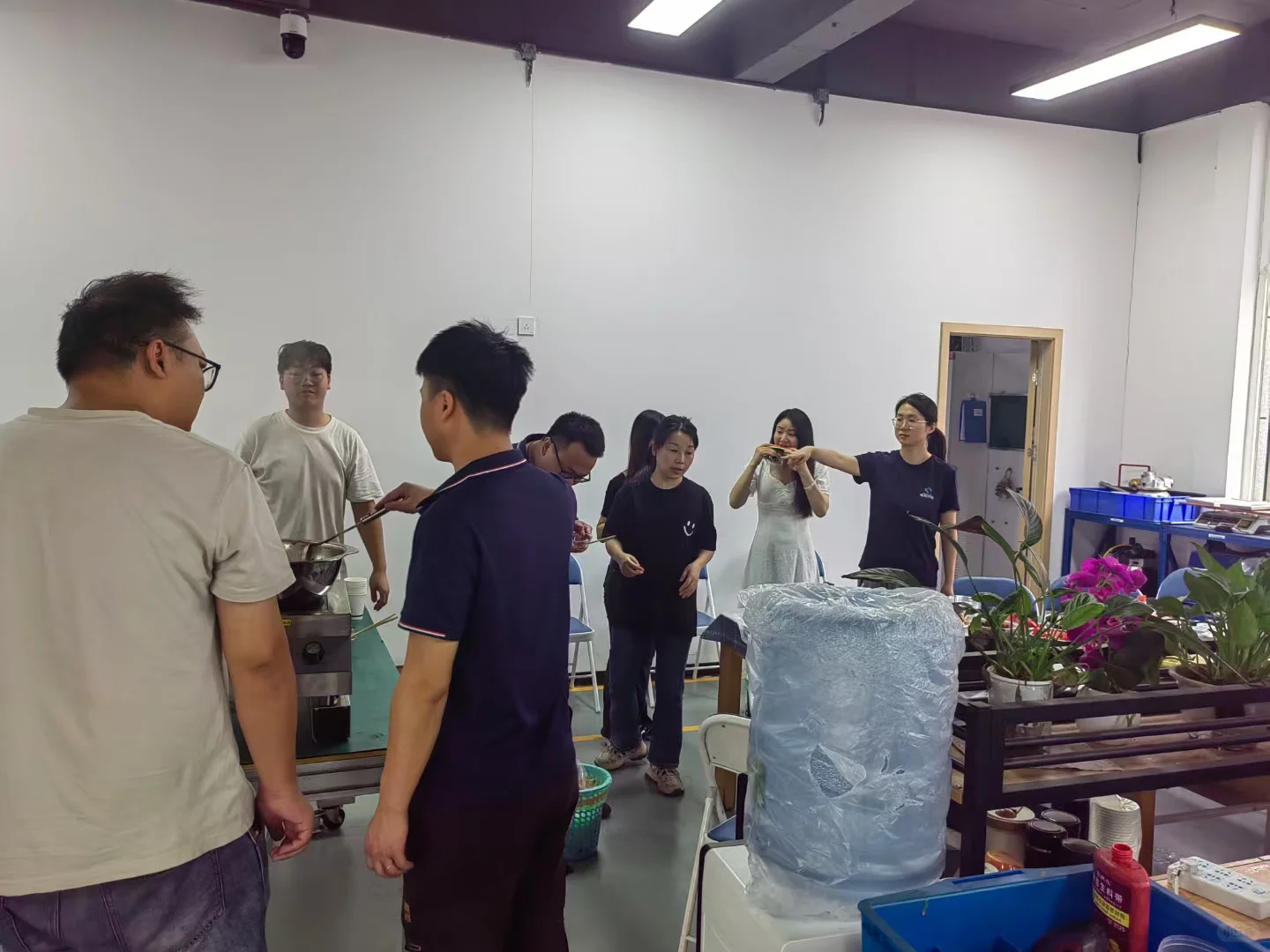 招聘:急聘重庆、成都销售工程师各一名