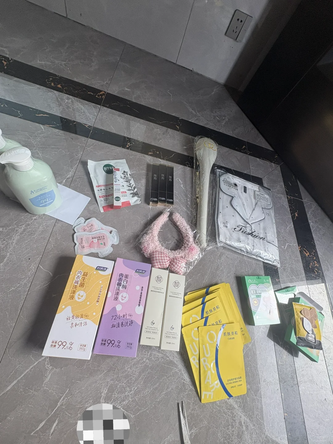 00后挑战短视频带货