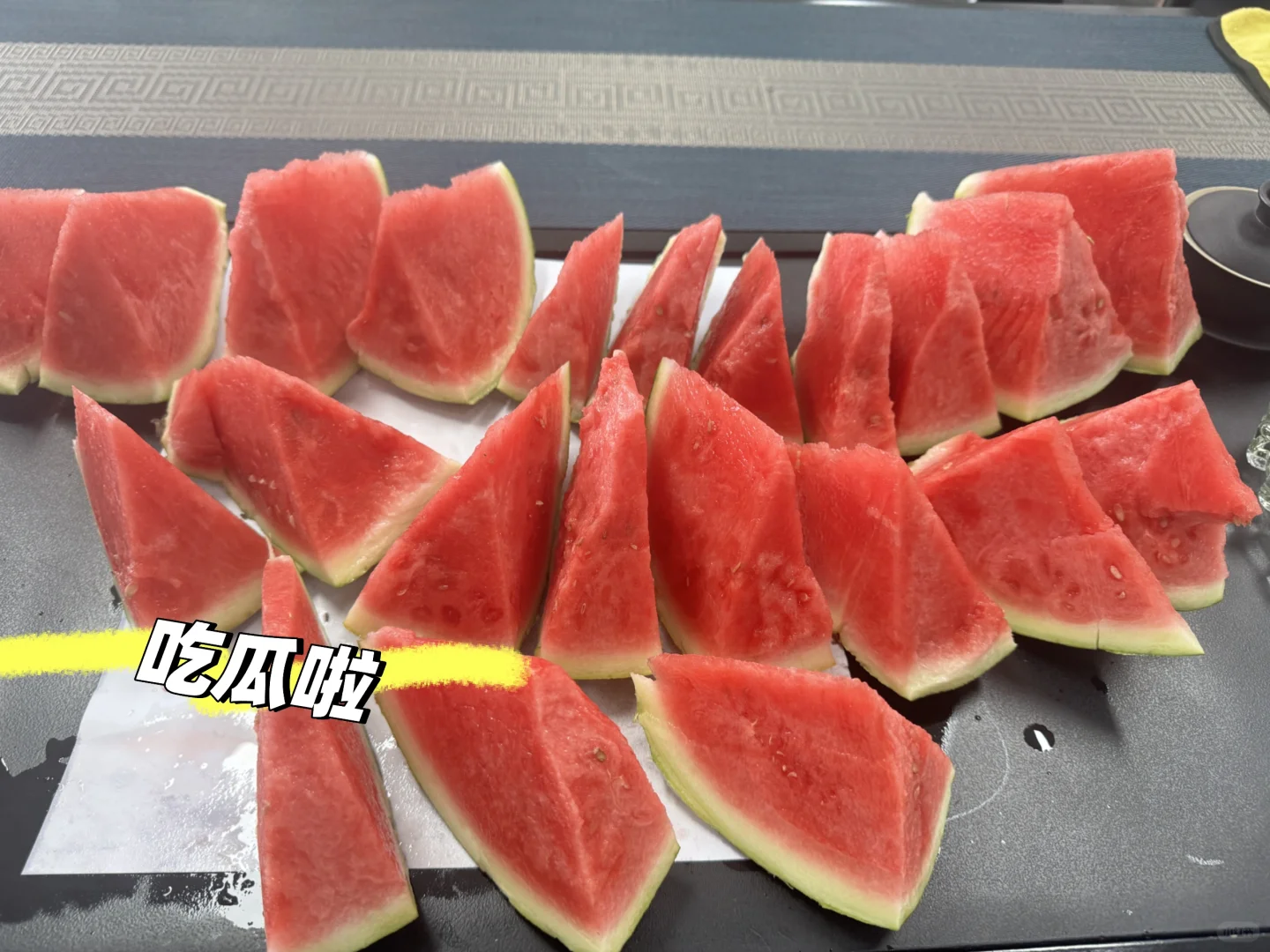 你们找不到工作，我们招不到人?