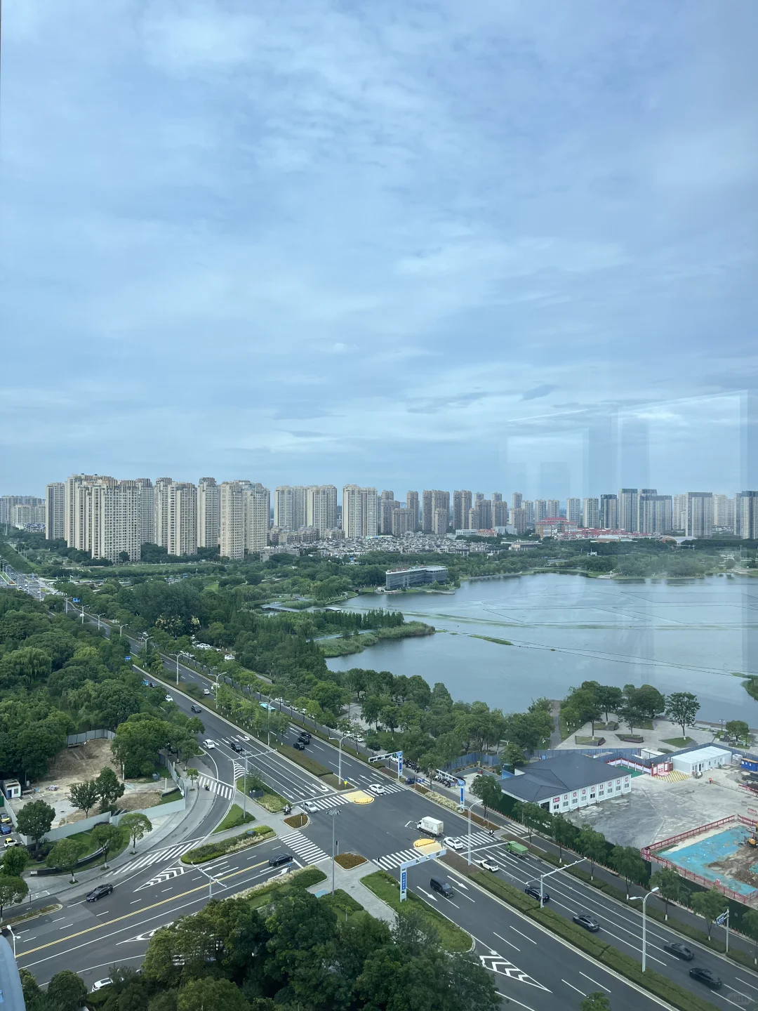 宜兴招聘实在是太难了…双休都没人来吗?