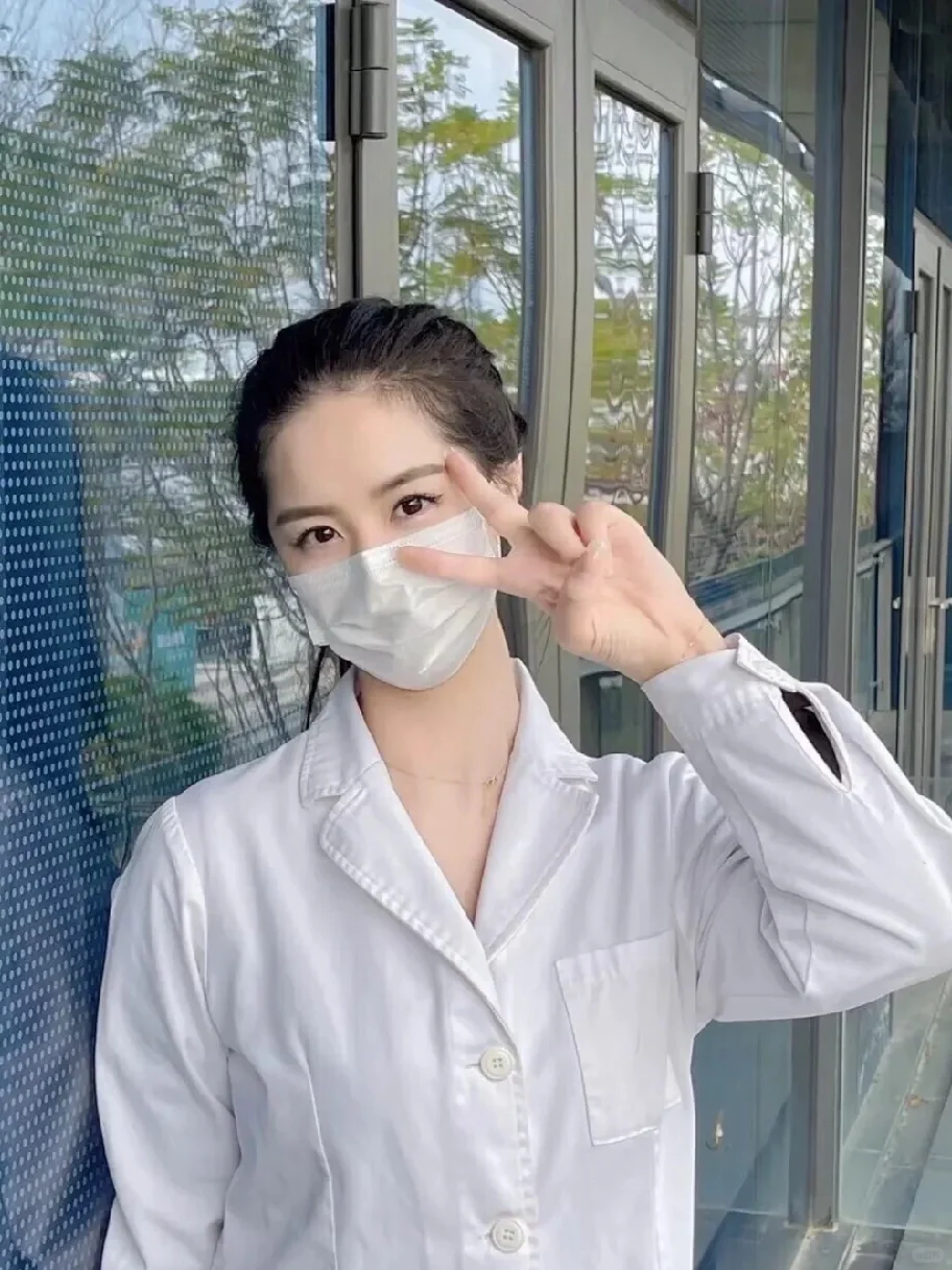 月薪3k护士逆袭成5w+医美医师,喘不过气