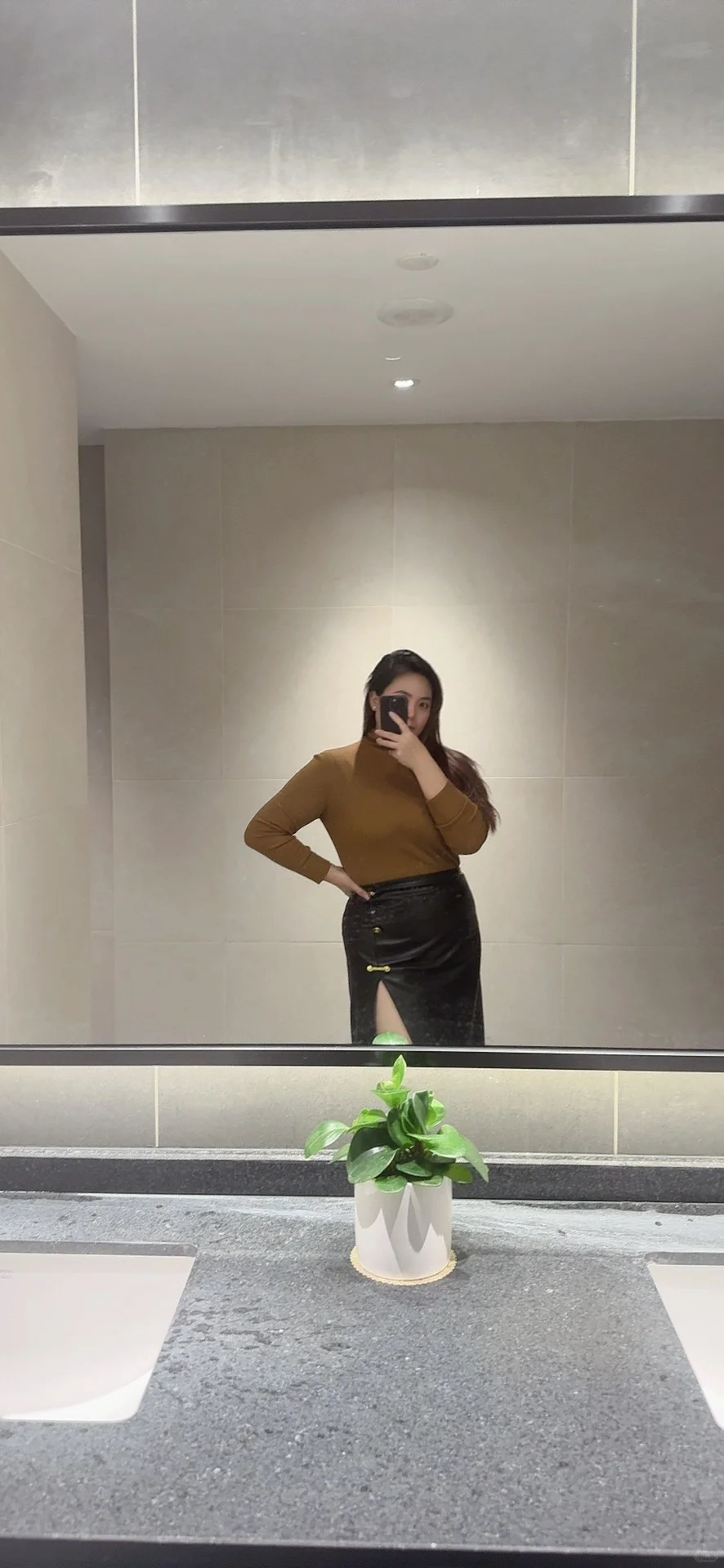 来个人帮我开车。