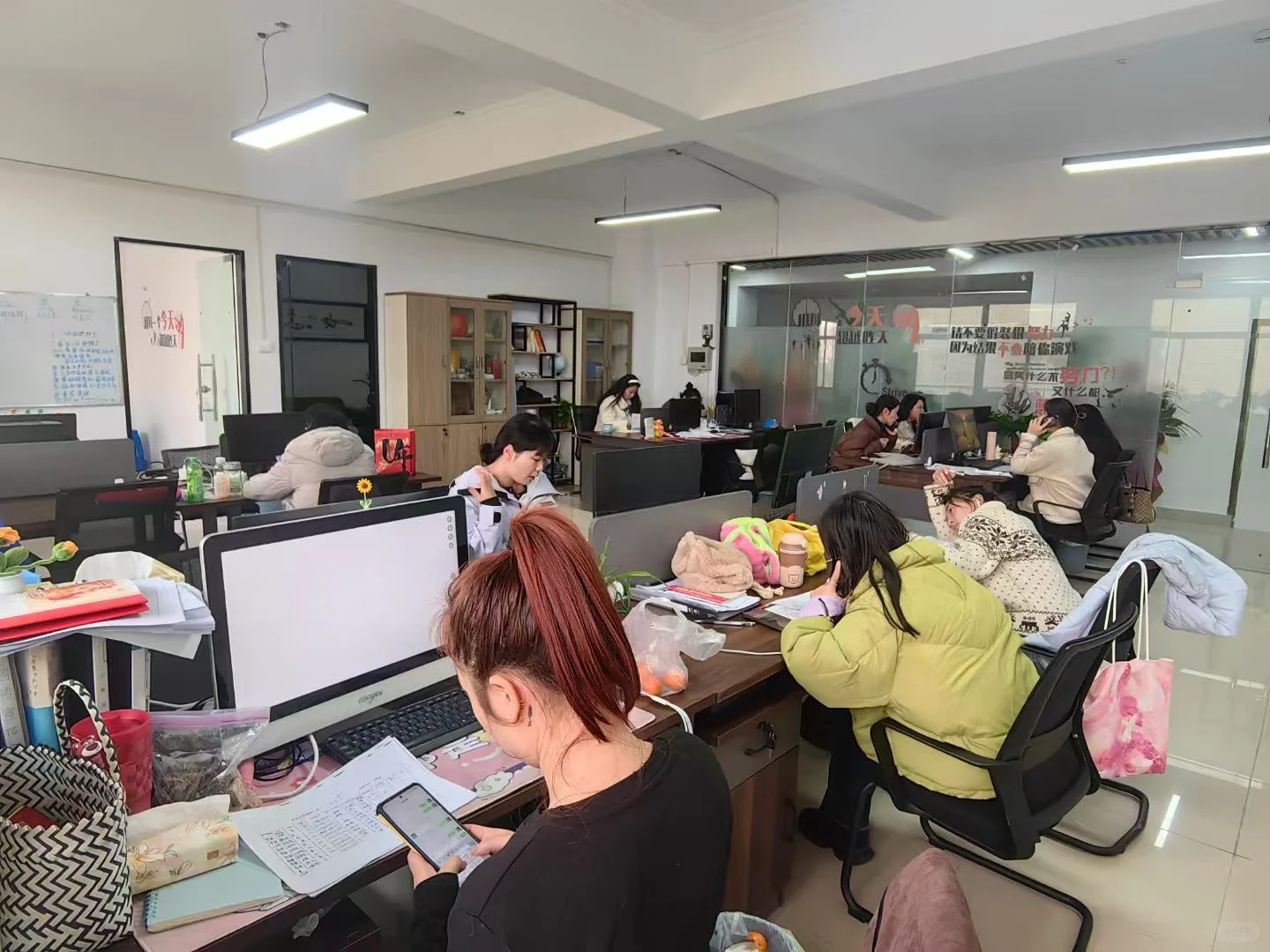 双休，不内卷，从来不加班，人事招聘