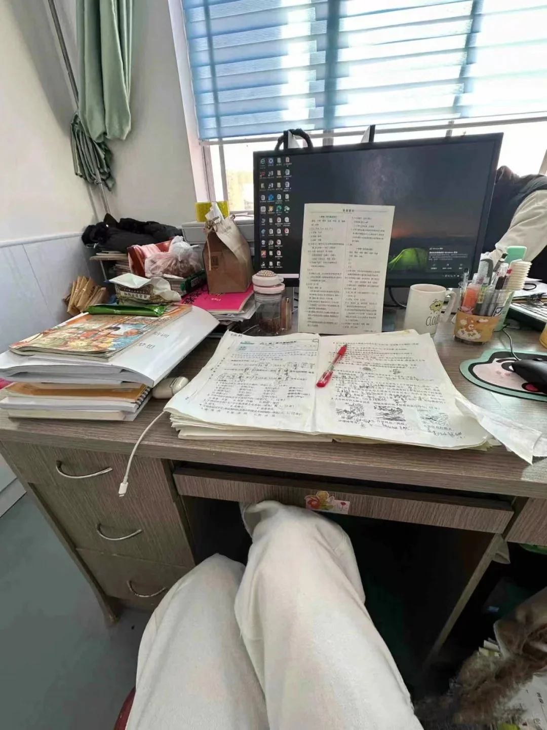 终于明白了大四闷声考教师编的含金量!